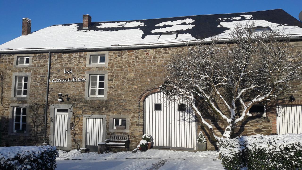B&B Le Secret Du Bois Bourseigne-Vieille Exterior foto